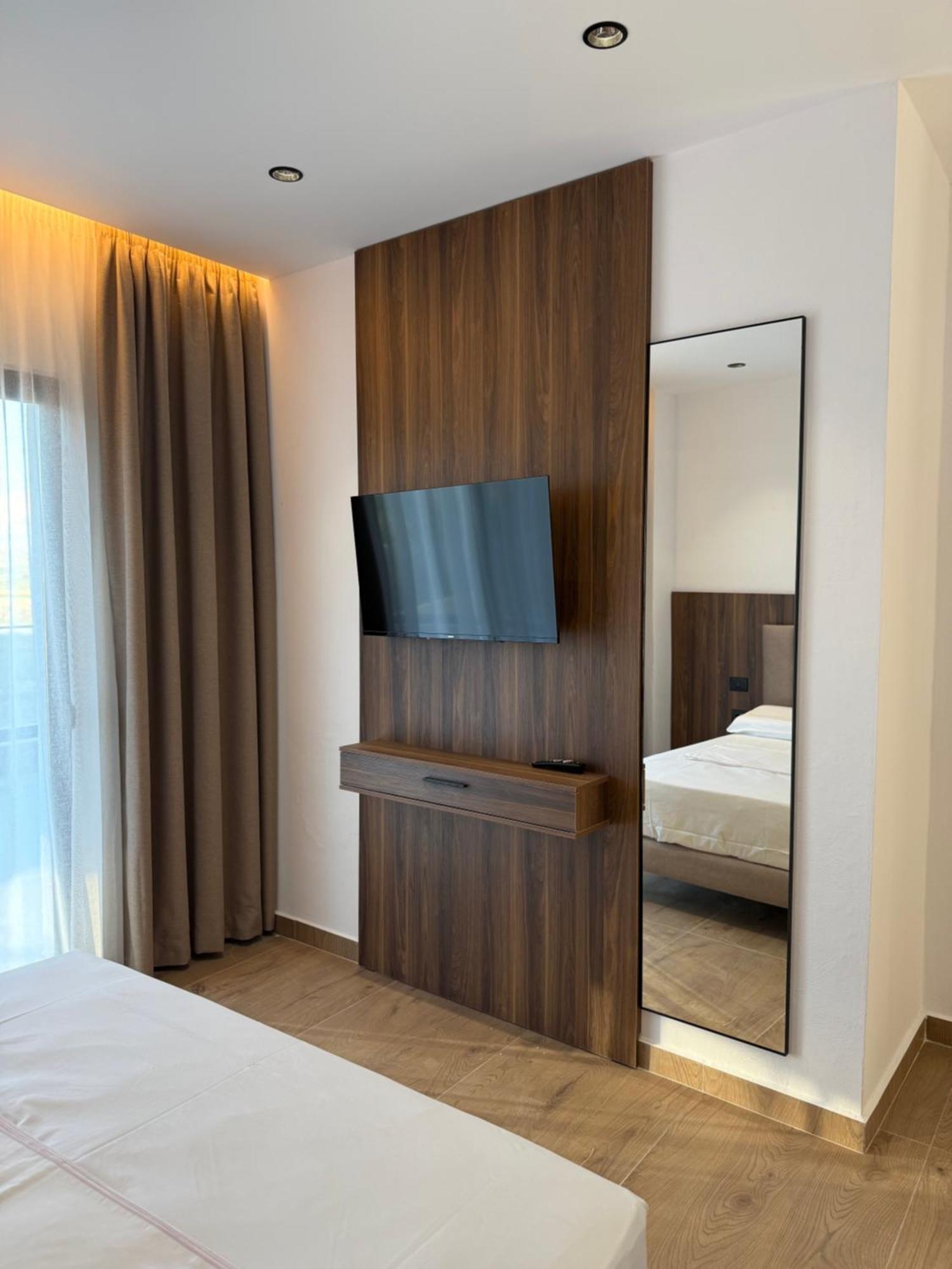 Hotel Imperial Спилле Экстерьер фото